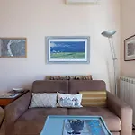 Bright Panorama Apartment