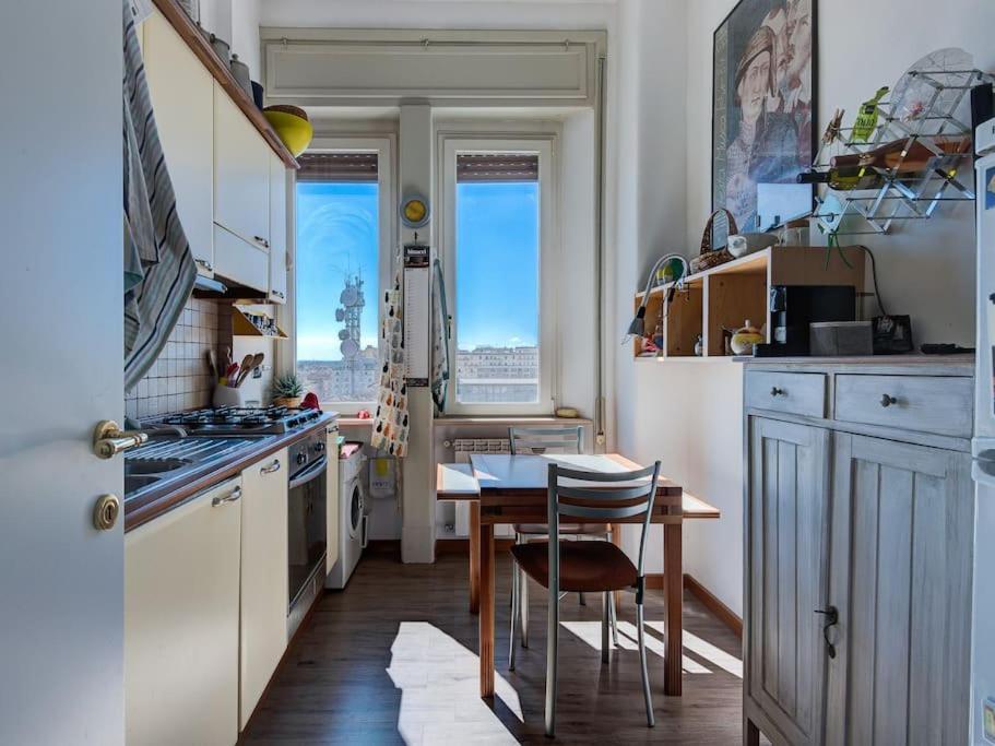 Bright Panorama Apartment *